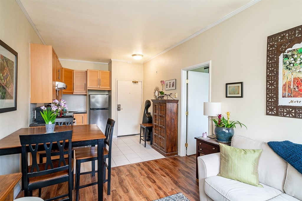 2650 Broadway, Unit 314 San Diego, CA 92102 - Photo 7 of 16 a living room with furniture and wooden floor