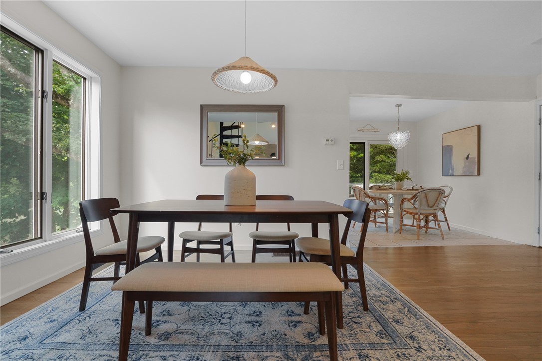 49 Riverside Drive Barrington, RI 02806 - Photo 11 of 47 Gallery Image 11