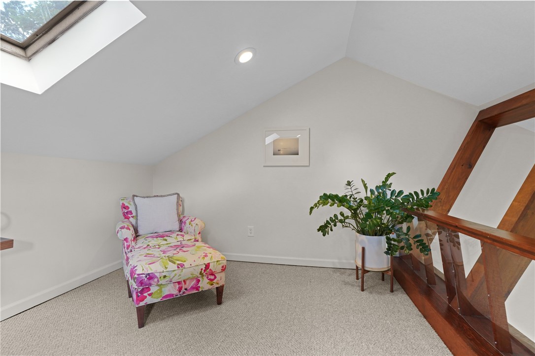 49 Riverside Drive Barrington, RI 02806 - Photo 21 of 47 Loft
