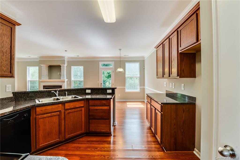 12931 Rothe House Road Charlotte, NC 28273 - Photo 7 of 23 Gallery Image 7