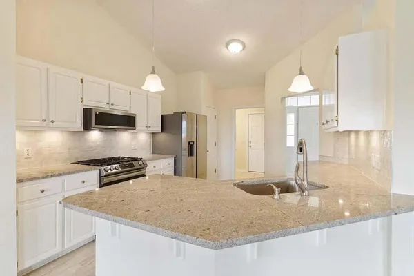 $317,900 | 5104 Whitehurst Lane, Crestview, FL 32536