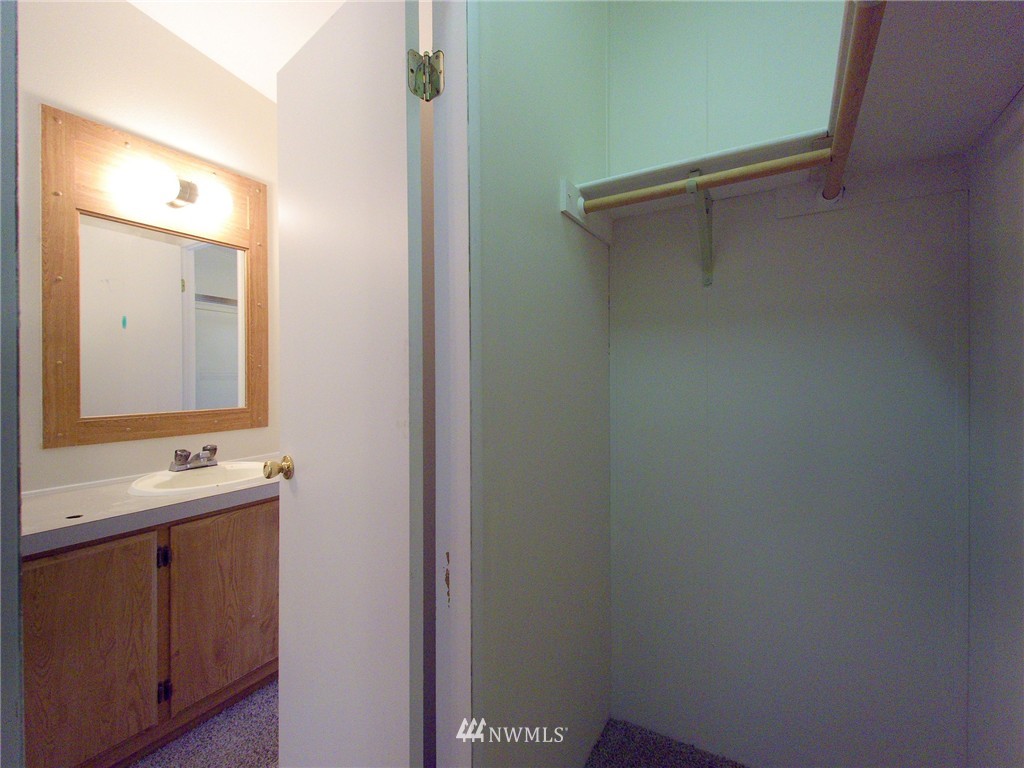 1405 Monroe Road Port Angeles, WA 98362 - Photo 15 of 25 Gallery Image 15
