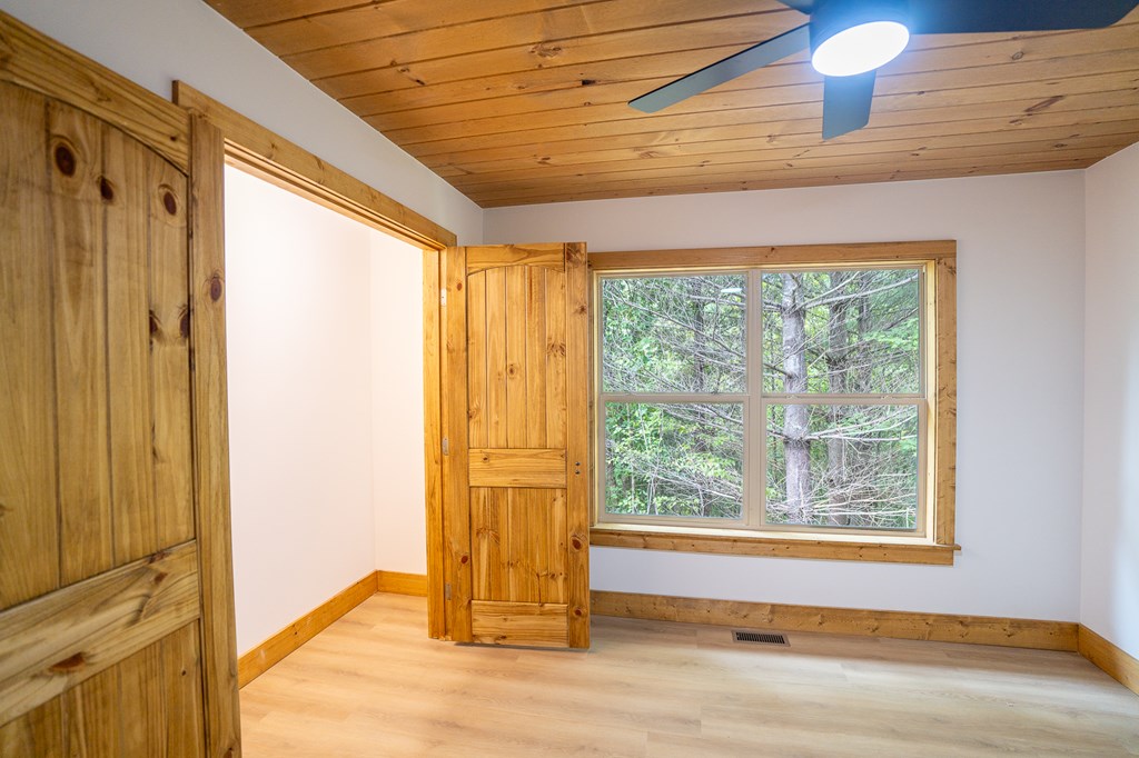 286 Choctaw Rdg Trail Murphy, NC 28906 - Photo 37 of 50