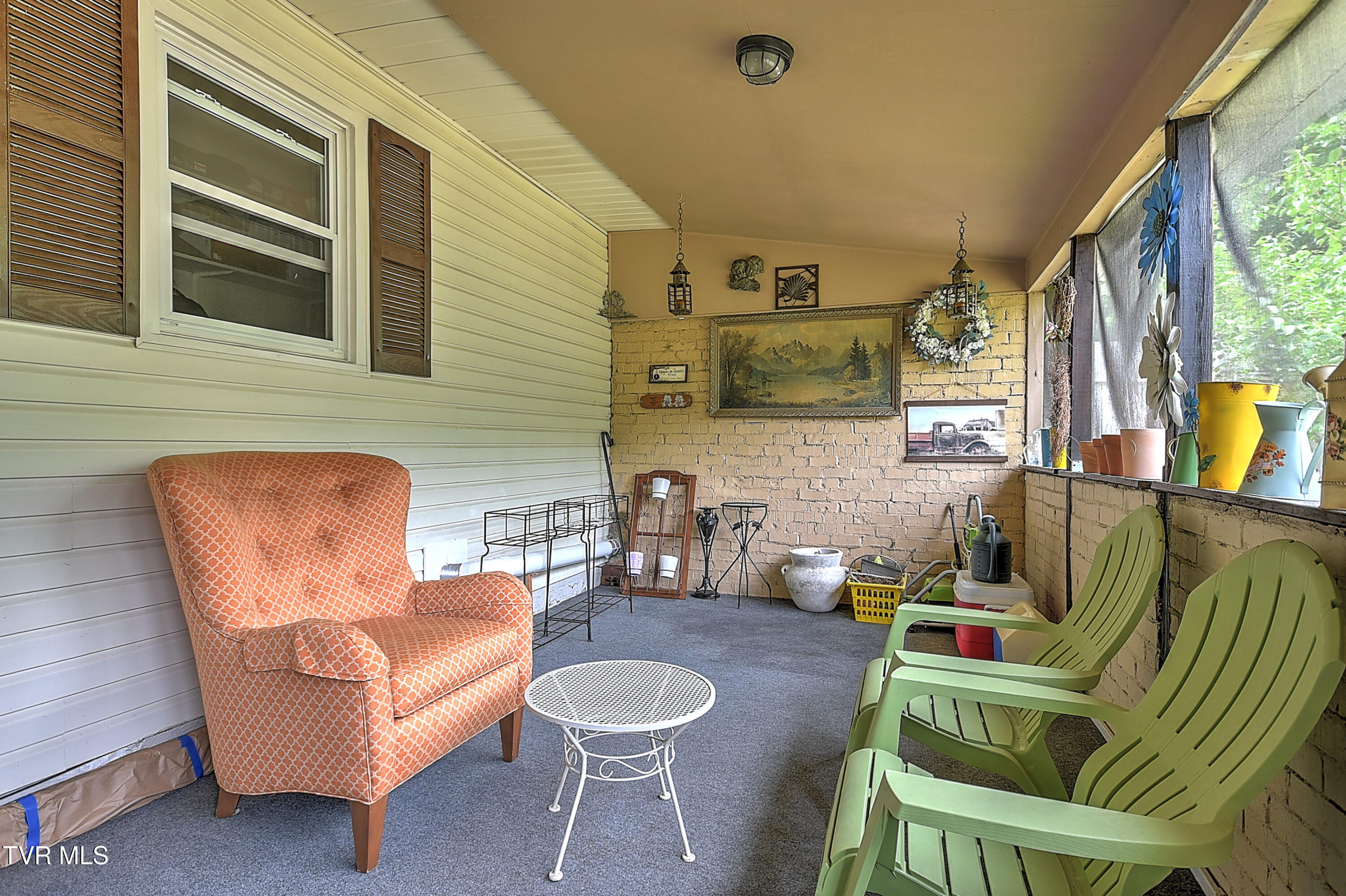 135 Cedar Valley Road Bristol, TN 37620 - Photo 29 of 40 135 Cedar Valley Rd EL-28