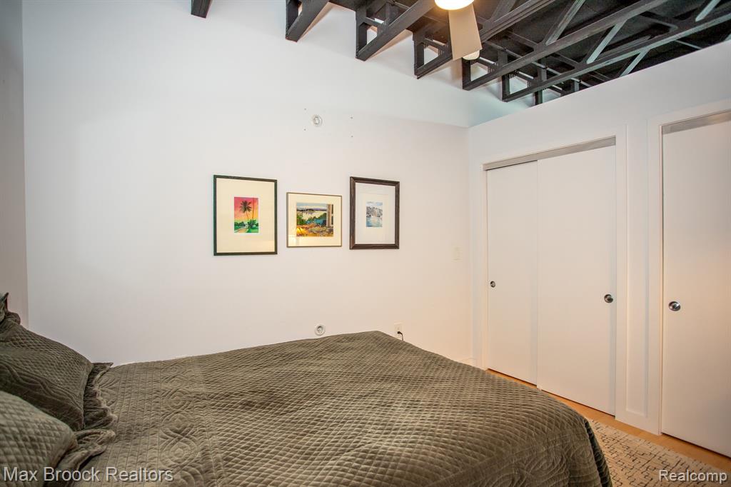 211 East 9 Mile Road, Unit 307 Ferndale, MI 48220 - Photo 13 of 60