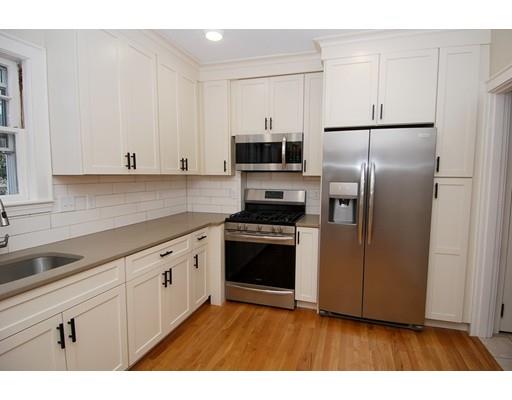 236 Manthorne Road Boston, MA 02132 - Photo 6 of 26 Gallery Image 6