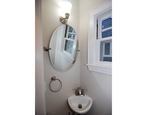 236 Manthorne Road Boston, MA 02132 - Photo 9 of 26 Gallery Image 9