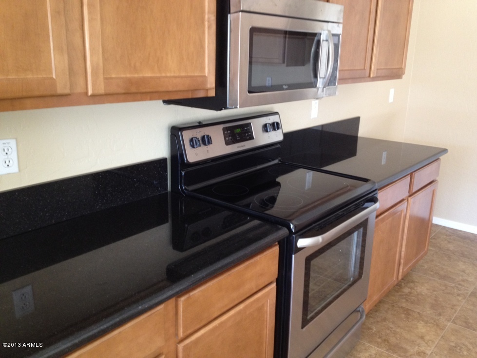 2927 West Carson Road Phoenix, AZ 85041 - Photo 8 of 24 StainlessStove