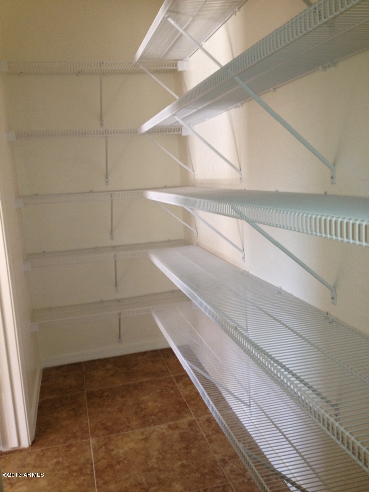 2927 West Carson Road Phoenix, AZ 85041 - Photo 10 of 24 KitchenPantry