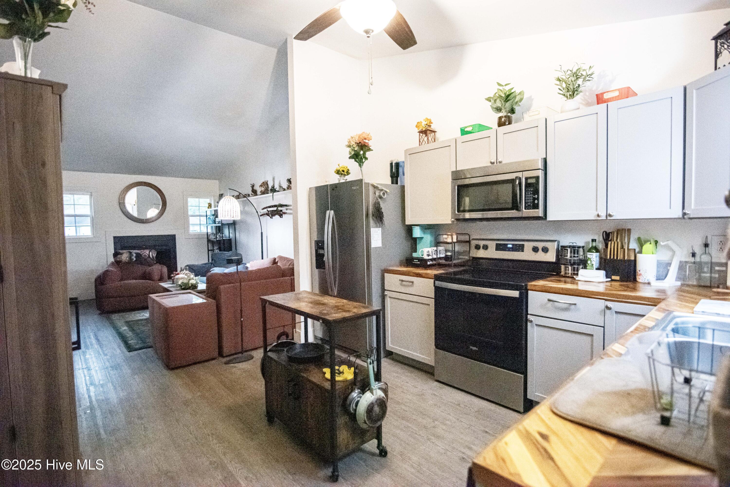 233 Cedar Ridge Lane Havelock, NC 28532 - Photo 14 of 21 _DSC0144