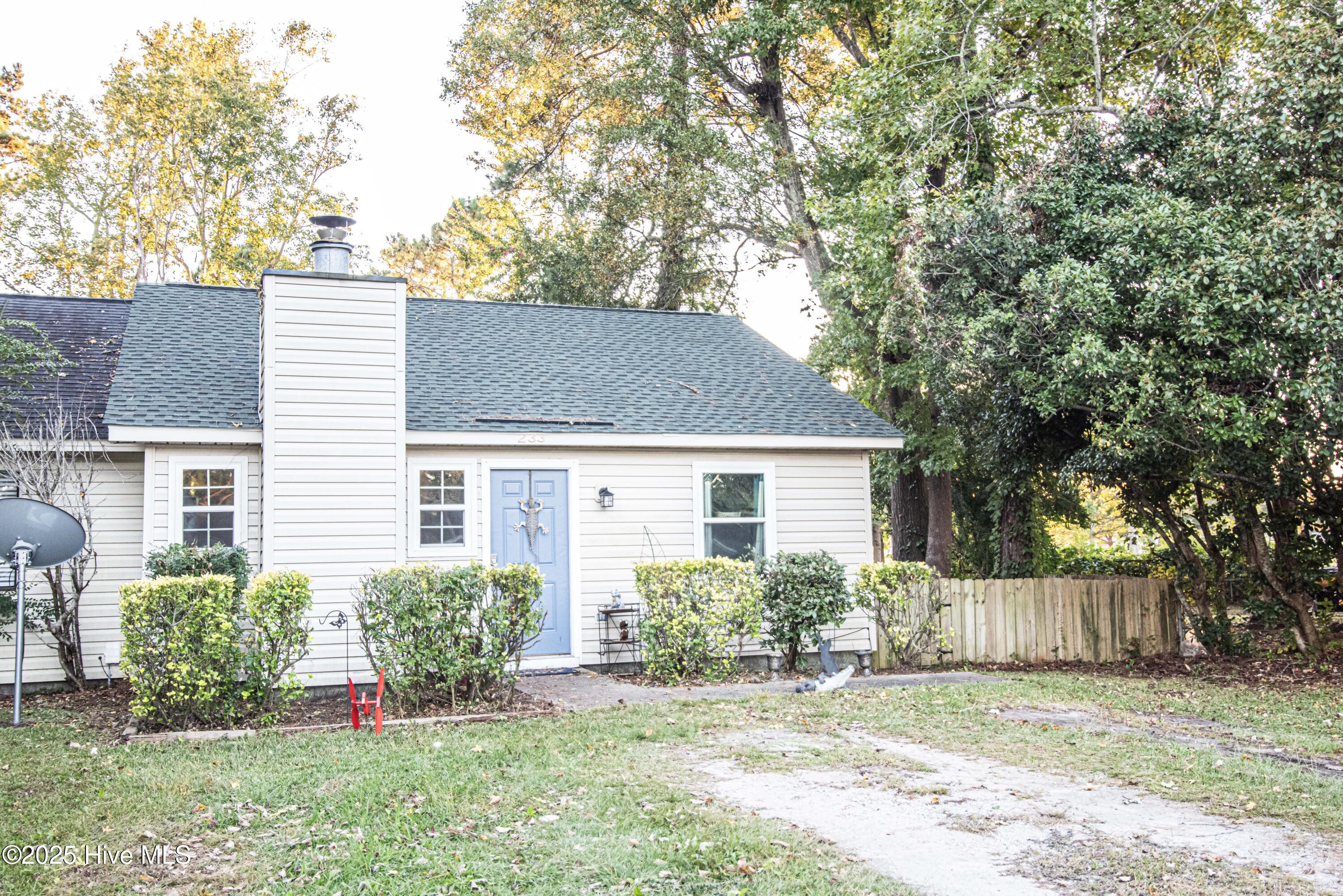 233 Cedar Ridge Lane Havelock, NC 28532 - Photo 2 of 21 _DSC0116