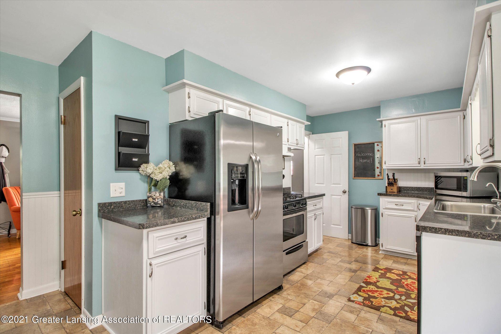 12691 Rambler Road Dewitt, MI 48820 - Photo 7 of 31 Kitchen