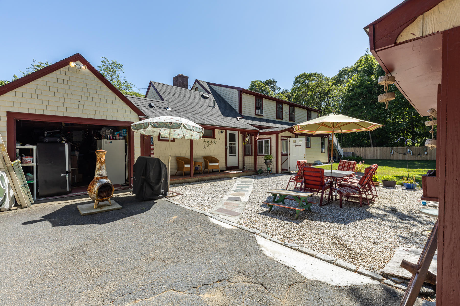 64 Murphy Road Hyannis, MA 02601 - Photo 56 of 64 a view of a cafe with sitting area and furniture