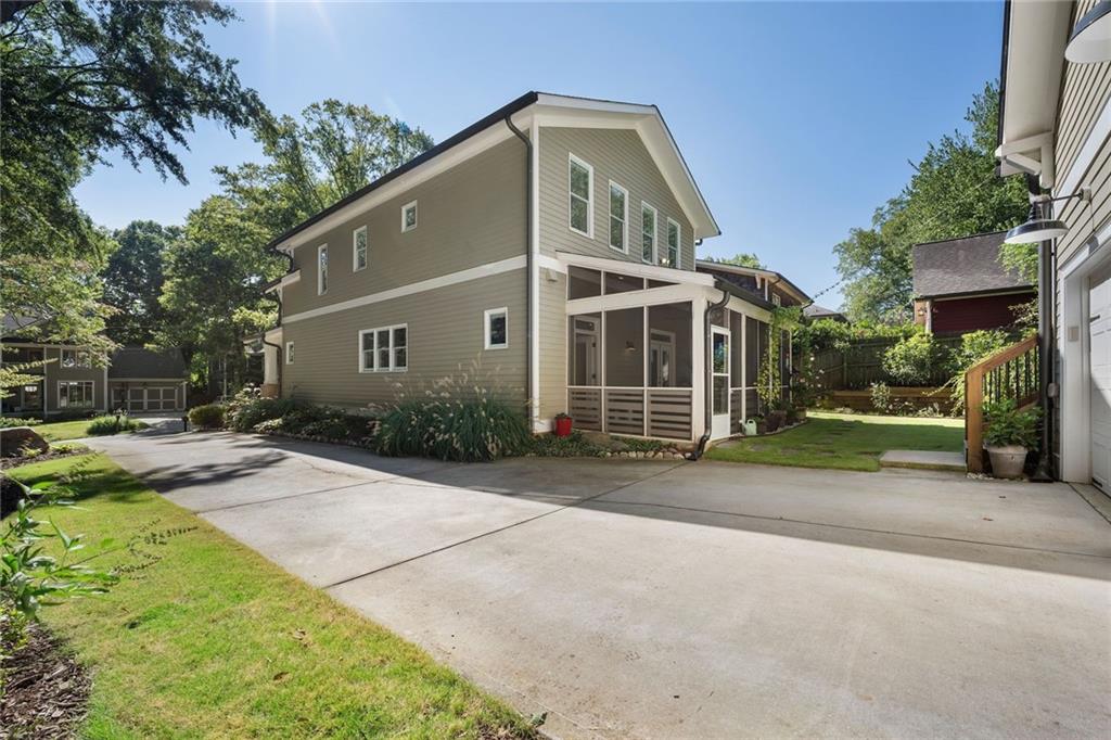 370 Reed Street Scottdale, GA 30079 - Photo 36 of 89 Gallery Image 36