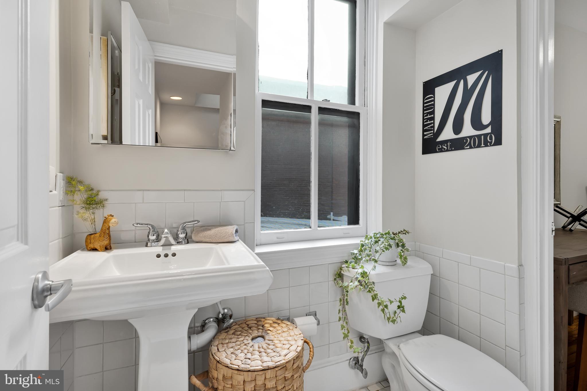 1704 19th Street Northwest, Unit 10 Washington, DC 20009 - Photo 17 of 30