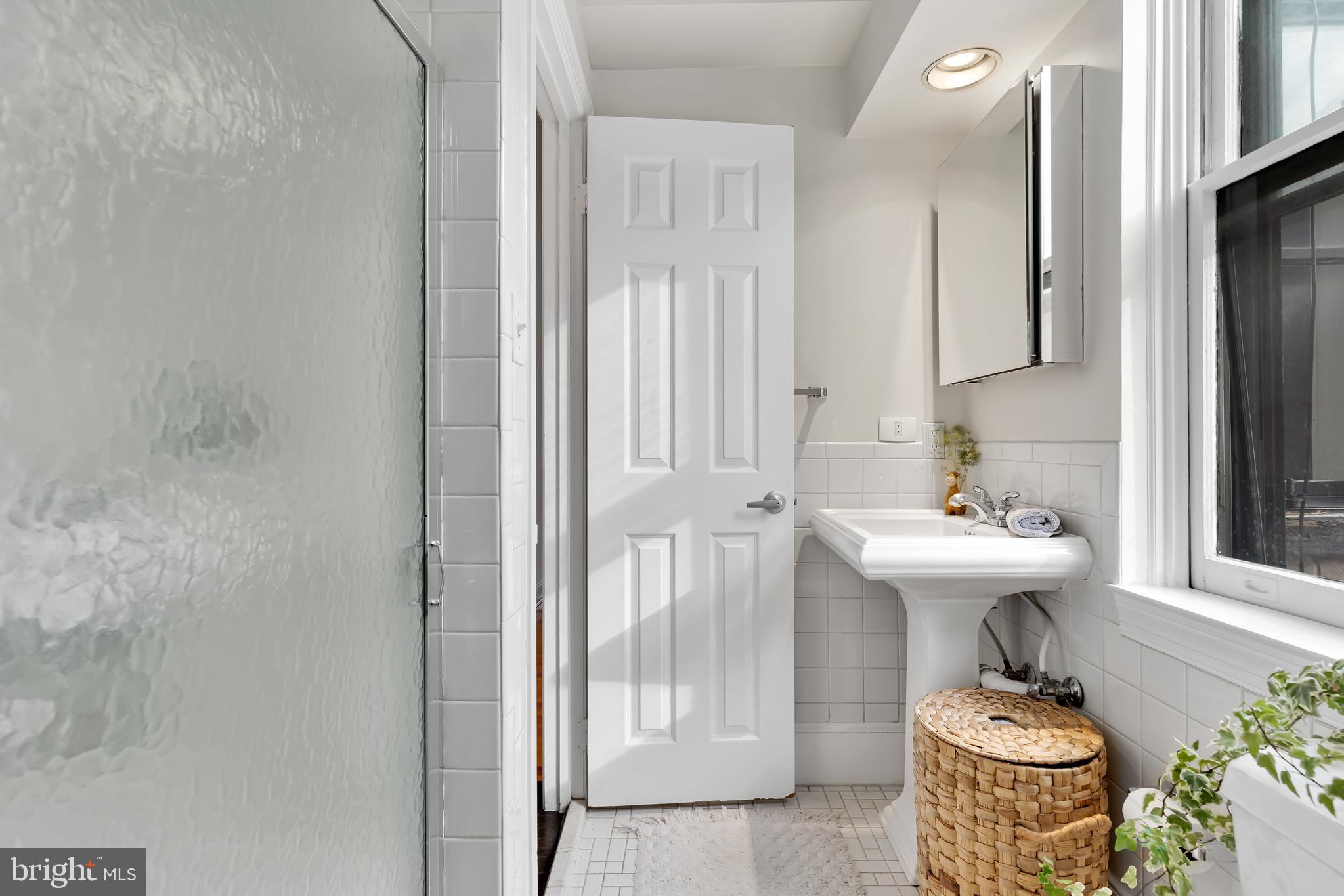 1704 19th Street Northwest, Unit 10 Washington, DC 20009 - Photo 18 of 30