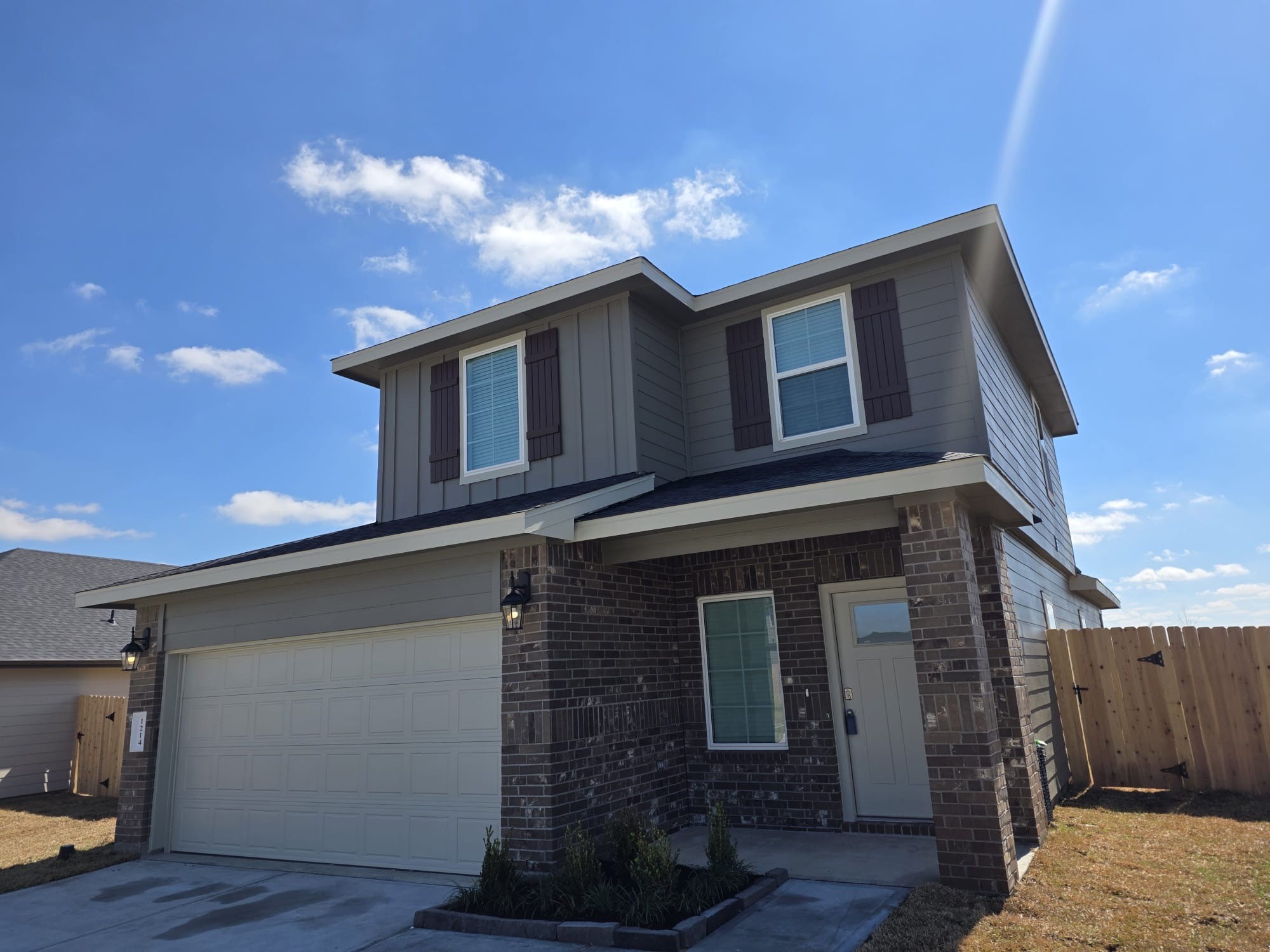 1214 Sandy Shore Lane Iowa Colony, TX 77583 - Photo 2 of 13