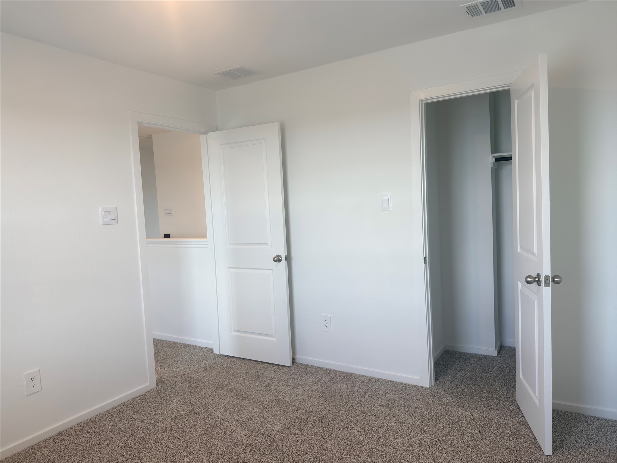 1214 Sandy Shore Lane Iowa Colony, TX 77583 - Photo 9 of 13