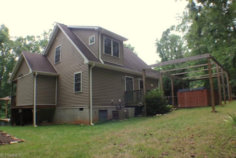 1158 Wood Stack Trail Road Westfield, NC 27053 - Photo 5 of 30 Gallery Image 5