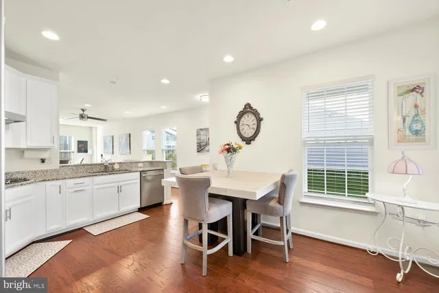 $440,000 | 5934 Avery Point Drive, Fredericksburg, VA 22406