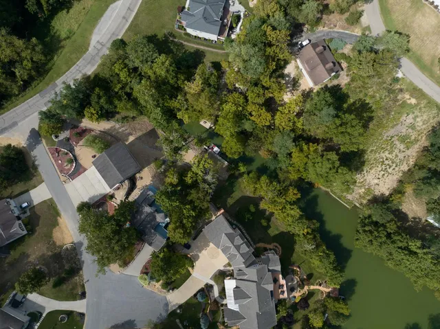 $655,000 | 20072 Cravenhurst Drive, Lawrenceburg, IN 47025