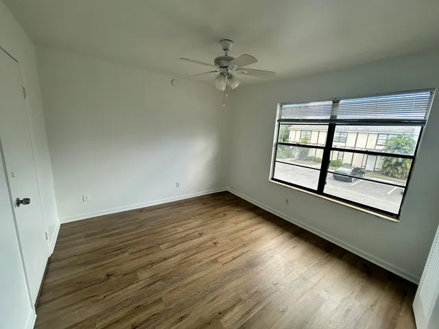 $177,000 | 5057 Breckenridge Place, Unit 18, West Palm Beach, FL 33417