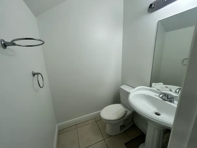 $177,000 | 5057 Breckenridge Place, Unit 18, West Palm Beach, FL 33417