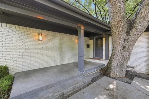 $1,150,000 | 9544 Crestedge Drive, Dallas, TX 75238