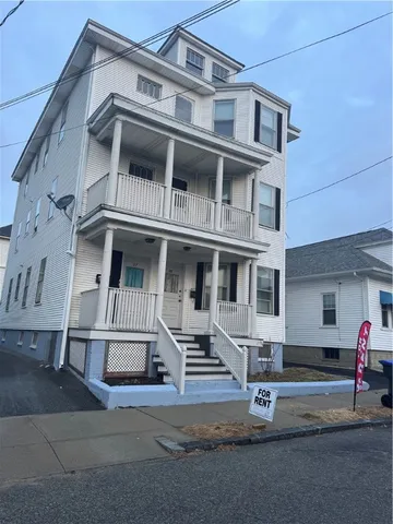 $2,400 | 35 Humes Street, Providence, RI 02907