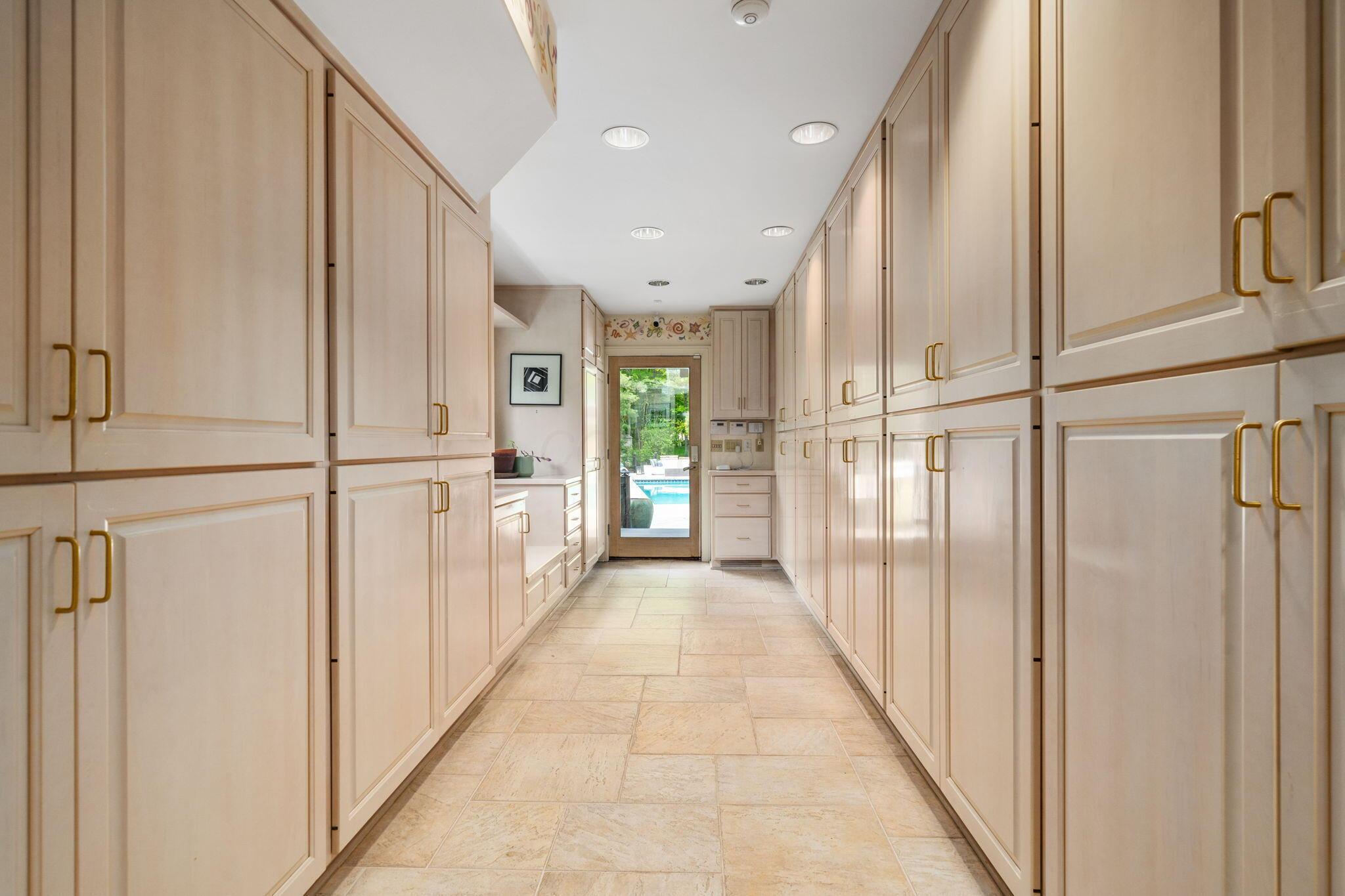 1707 Hyatts Road Delaware, OH 43015 - Photo 28 of 106 89-web-or-mls-DSC02157