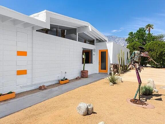 2305 East Bellamy Road Palm Springs, CA 92262 - Photo 49 of 57 Front Entrance