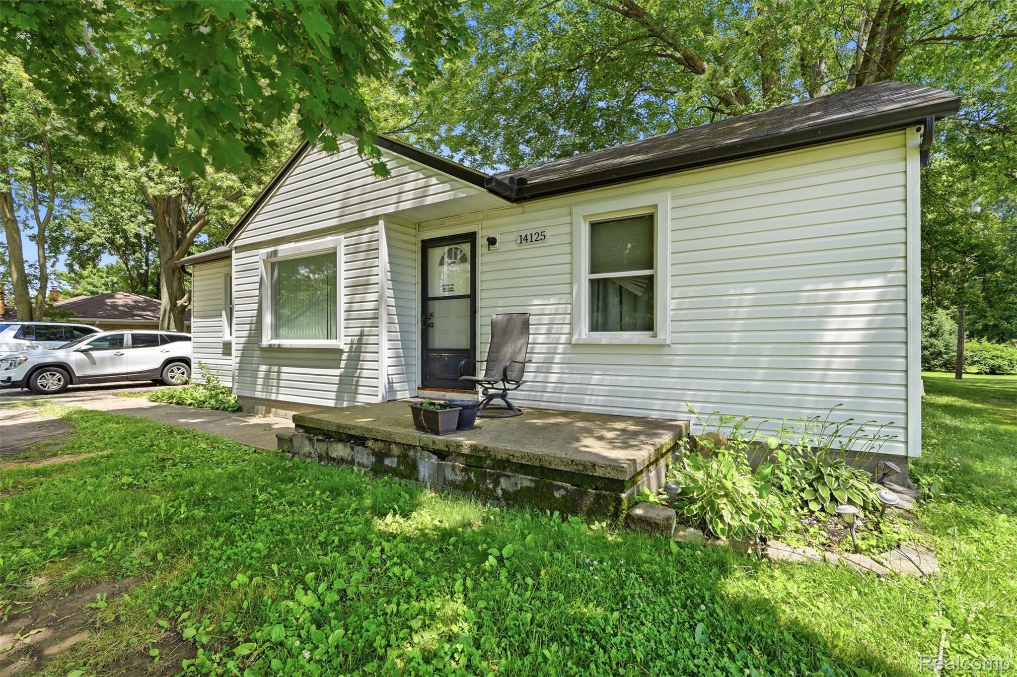 14125 Racho Boulevard Taylor, MI 48180 - Photo 3 of 25 009.jpg