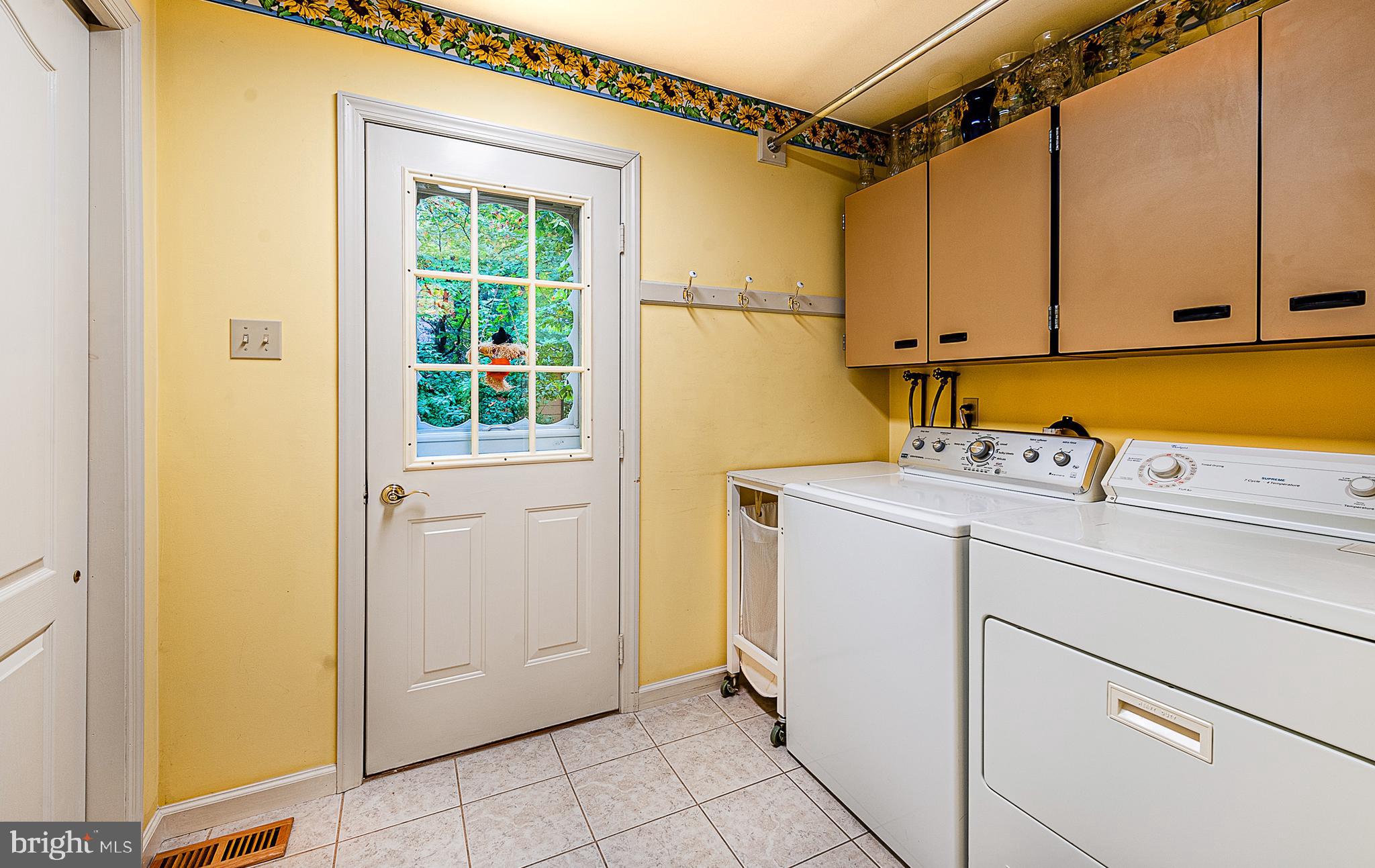 30 Brantley Way Sicklerville, NJ 08081 - Photo 14 of 31 Laundry room