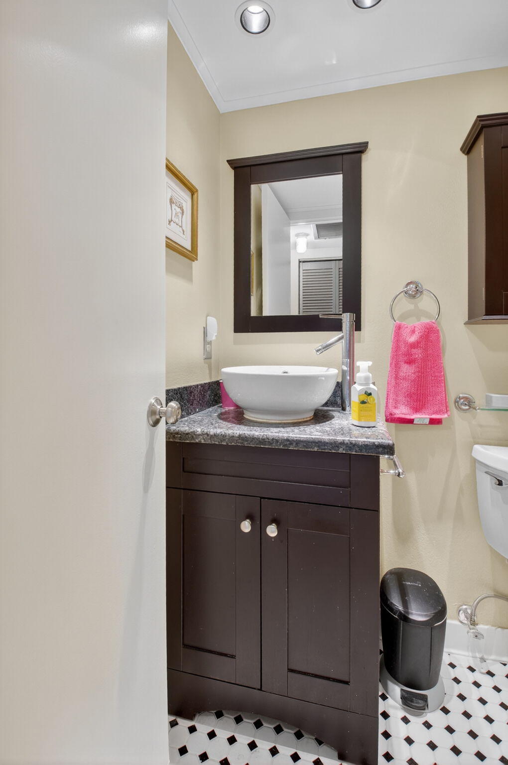 125 Suffolk C Boca Raton, FL 33434 - Photo 12 of 50 a bathroom with a sink and a vanity