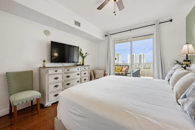 $585,000 | 122 Seascape Drive, Unit 404, Miramar Beach, FL 32550
