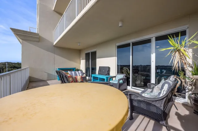 $585,000 | 122 Seascape Drive, Unit 404, Miramar Beach, FL 32550