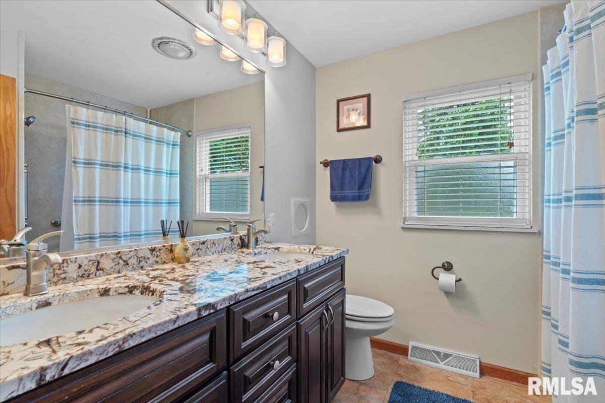 30 Greencastle Circle Springfield, IL 62712 - Photo 17 of 37 Gallery Image 17