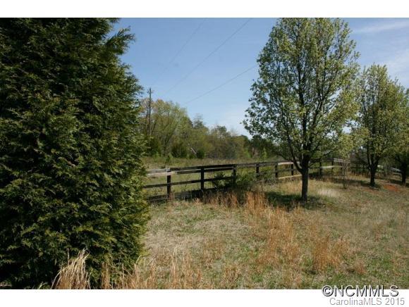 Lot 1 Dark Corner Road, Unit 1 Rutherfordton, NC 28139 - Photo 4 of 7 a backyard of a house with lots of green space