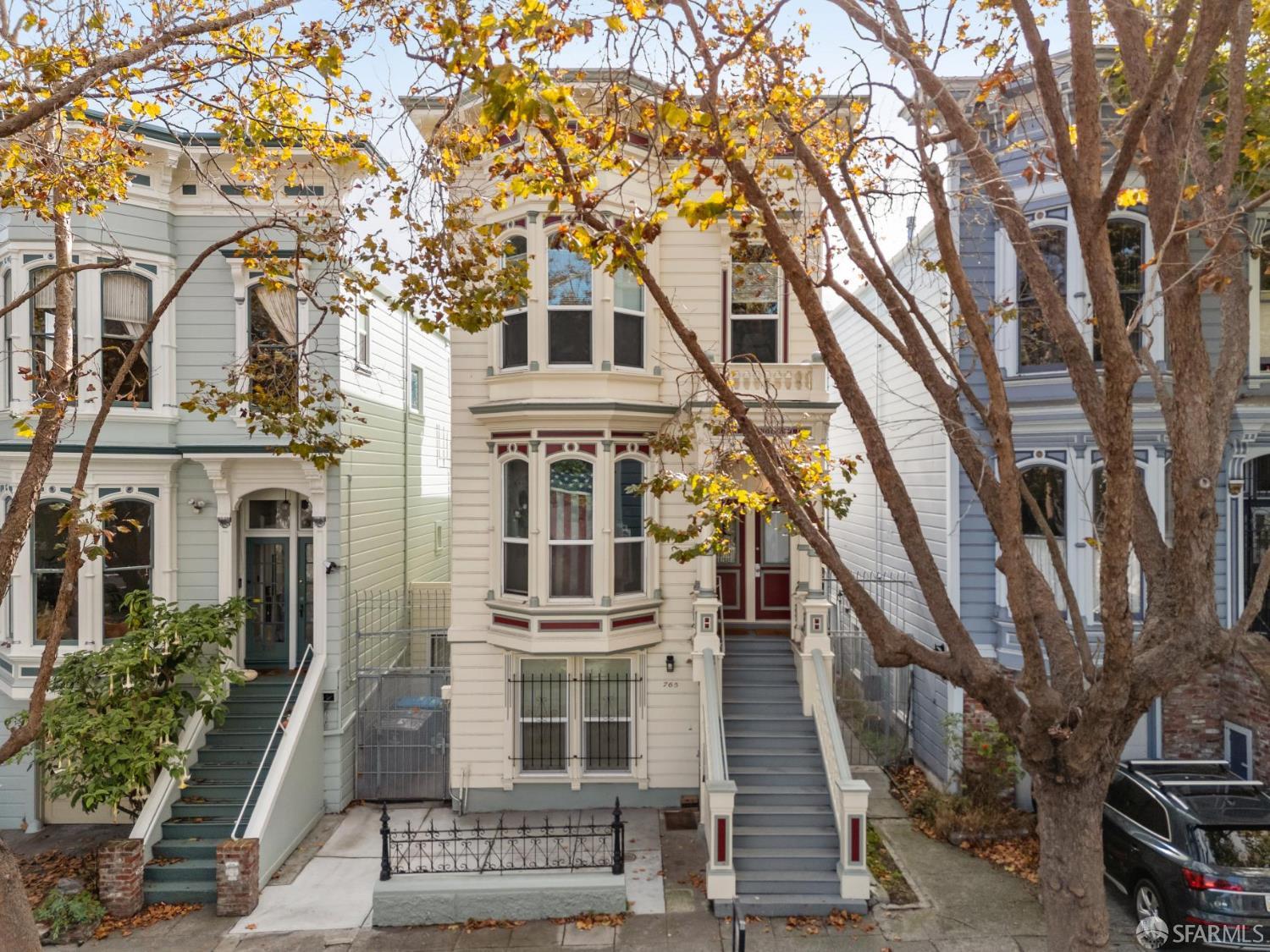 765-769 Grove Street San Francisco, CA 94102 - Photo 2 of 12 a view of a building with a tree