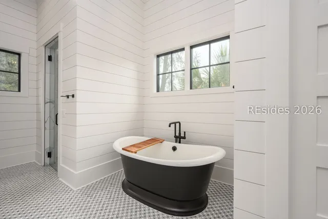 $3,850,000 | 20 Anson Park Road East, Bluffton, SC 29910