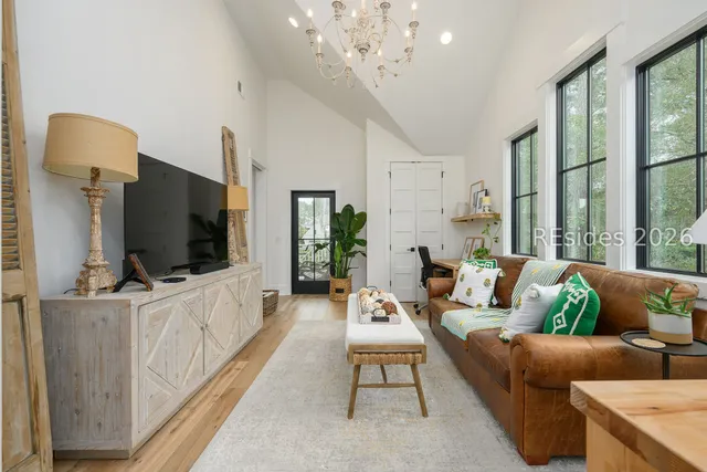 $3,850,000 | 20 Anson Park Road East, Bluffton, SC 29910