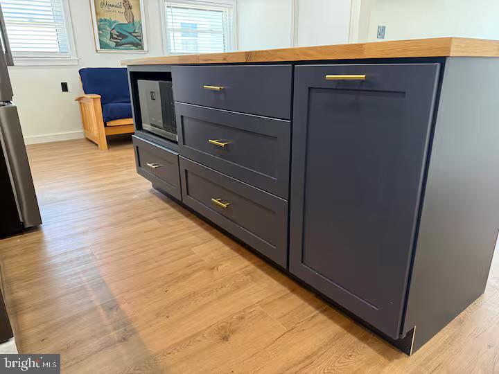 39 Birch Road Villas, NJ 08251 - Photo 14 of 65 Island w/ Pull out Trash & Drawers