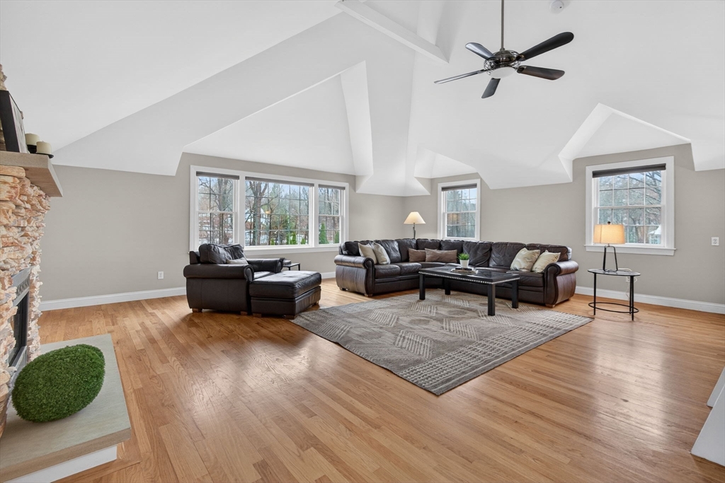 3 Seten Circle Andover, MA 01810 - Photo 16 of 42