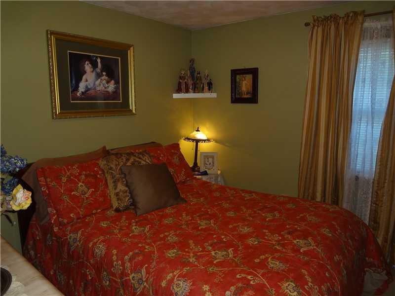 697 Spring Valley Road Scenery Hill, PA 15360 - Photo 10 of 25 Bedroom.