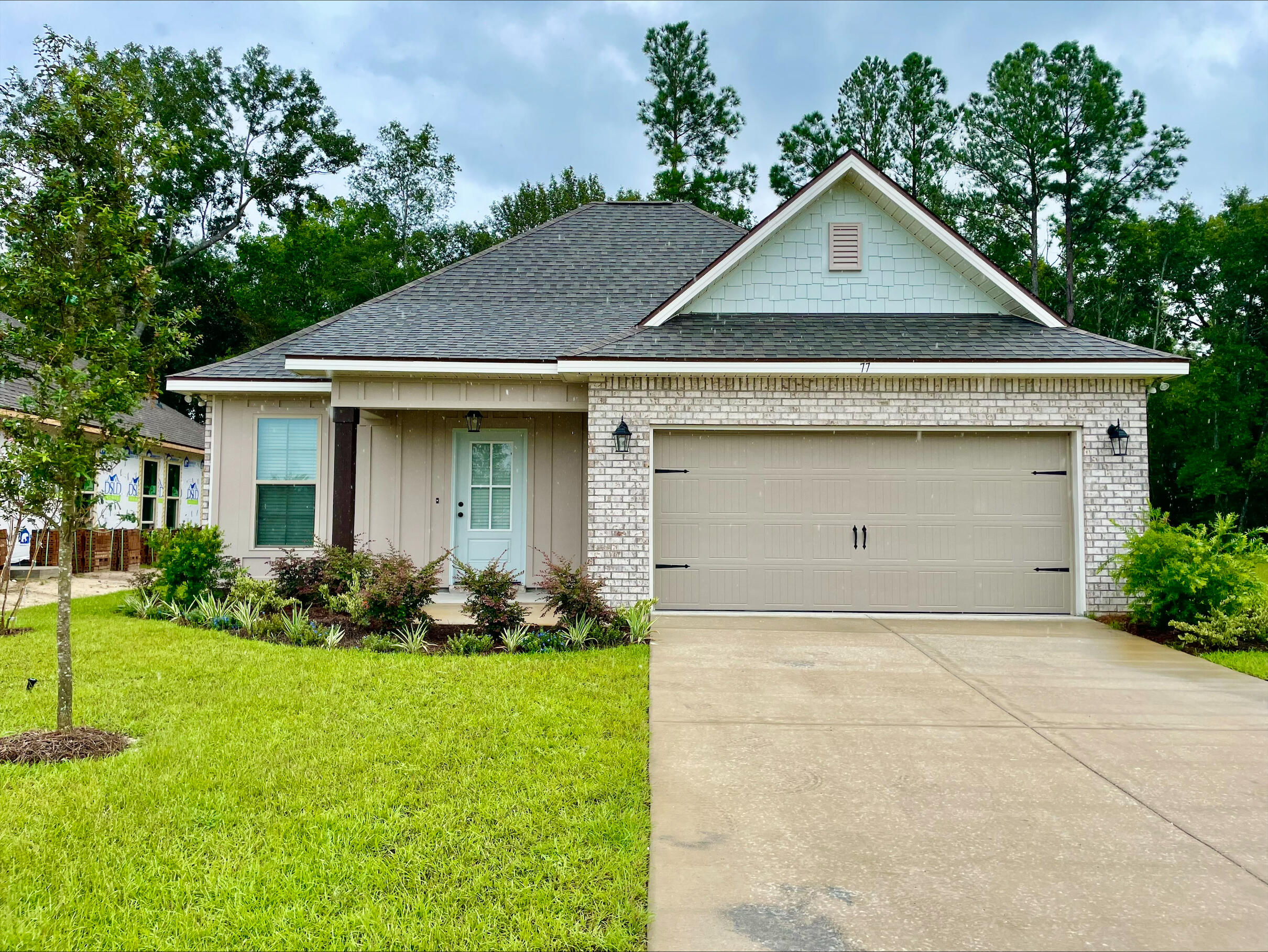 77 Eclipse Loop Freeport, FL 32439 - Photo 1 of 2 3HBS 45-B FRONT