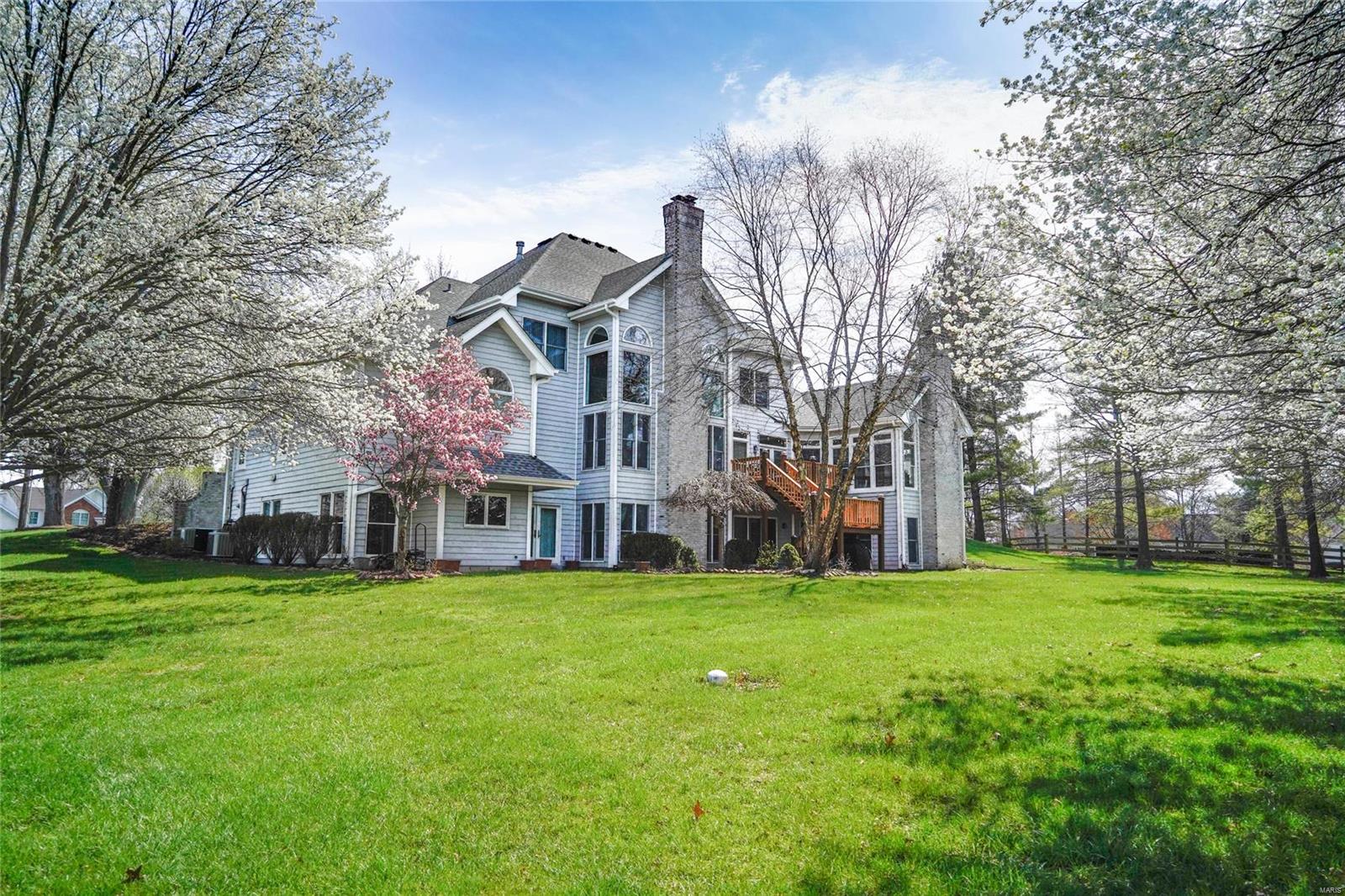 2103 Kehrs Mill Road Chesterfield, MO 63005 - Photo 7 of 68 Gallery Image 7
