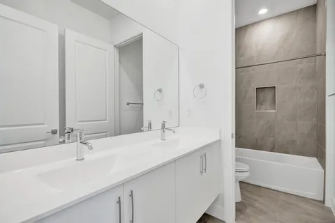 $1,685,000 | 12195 Lake Trail Lane, Parkland, FL 33076