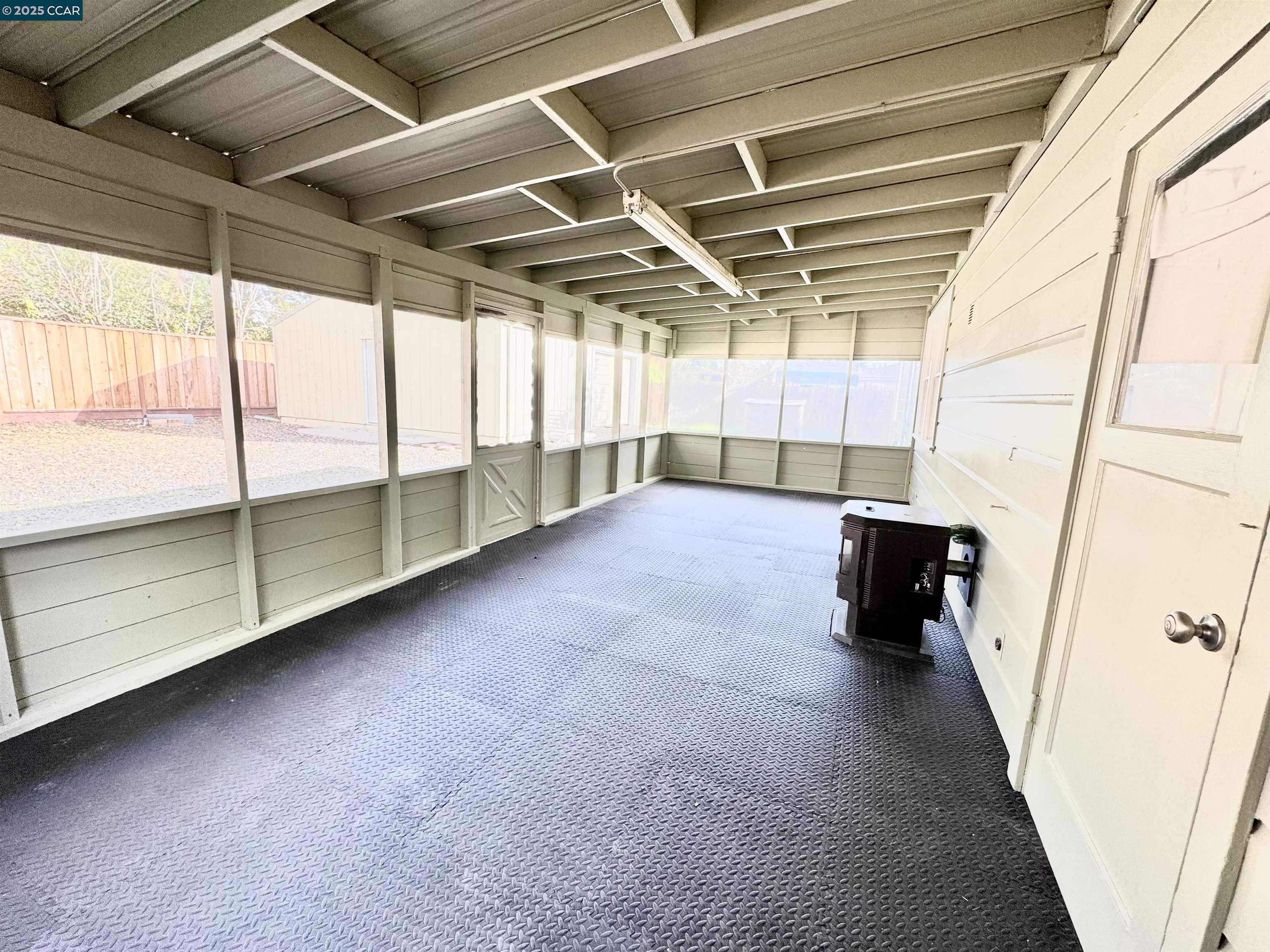 1834 Venice Drive Concord, CA 94519 - Photo 17 of 25 a view of an empty room with a window