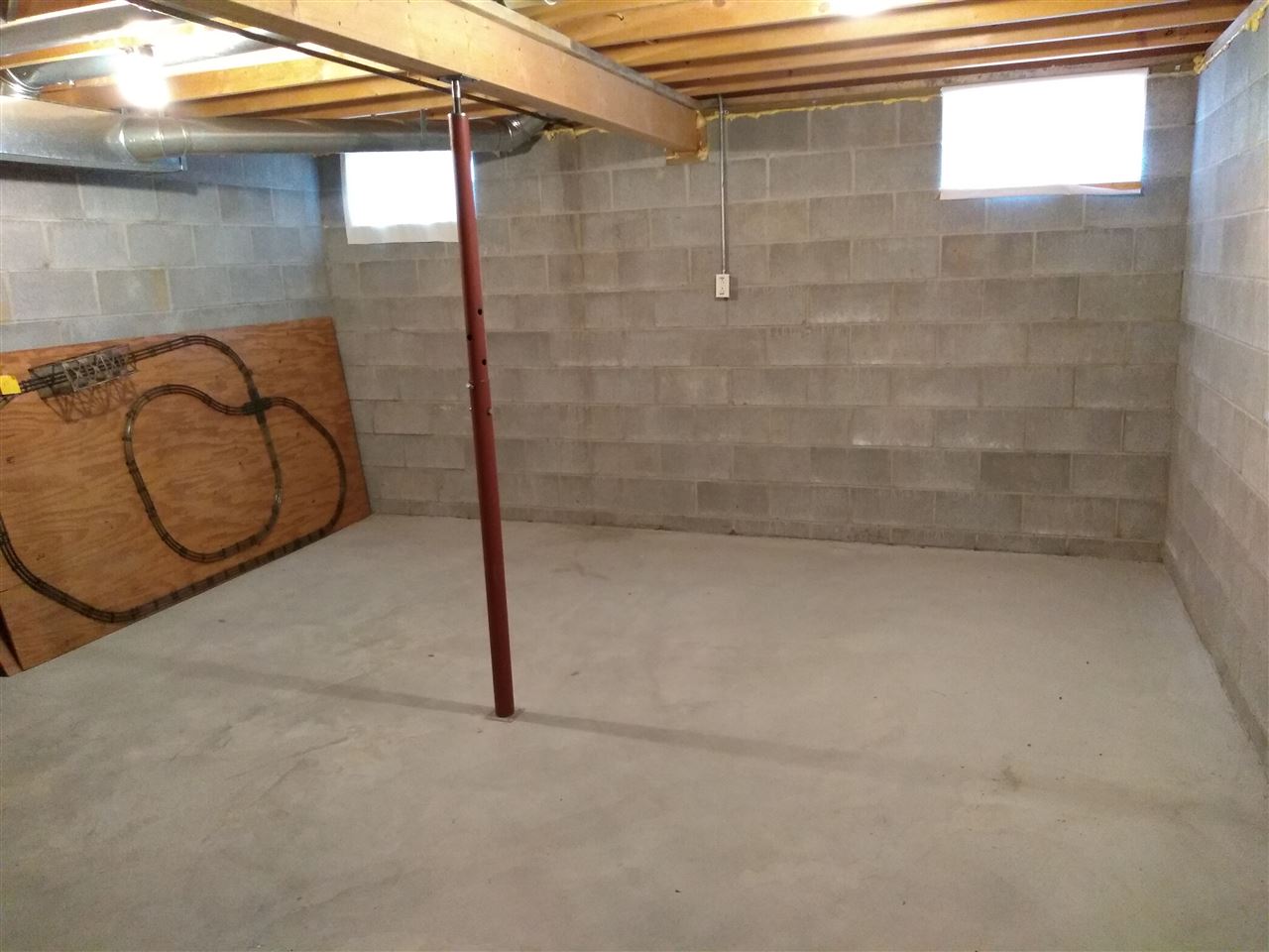 12221 East Mt Morris Road Davison, MI 48423 - Photo 14 of 18 31372298-13.JPG