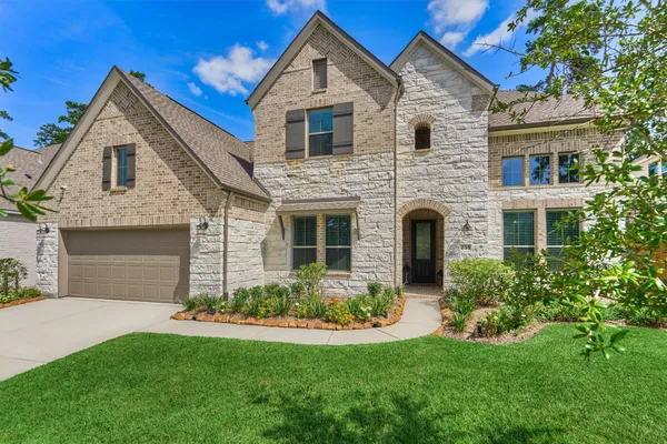$698,000 | 235 Twilight Toast Drive, Conroe, TX 77304